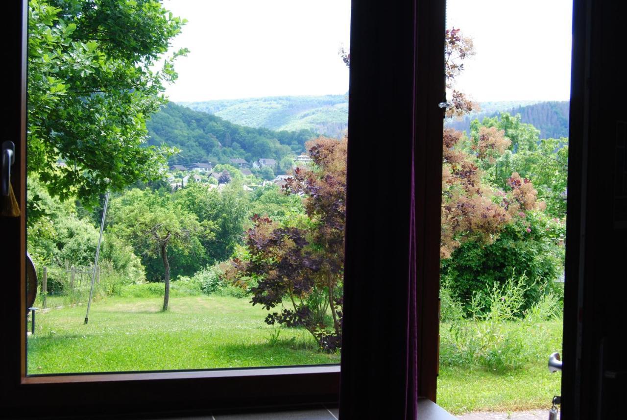 Hinter Den Spiegeln Hotell Heimbach Eksteriør bilde
