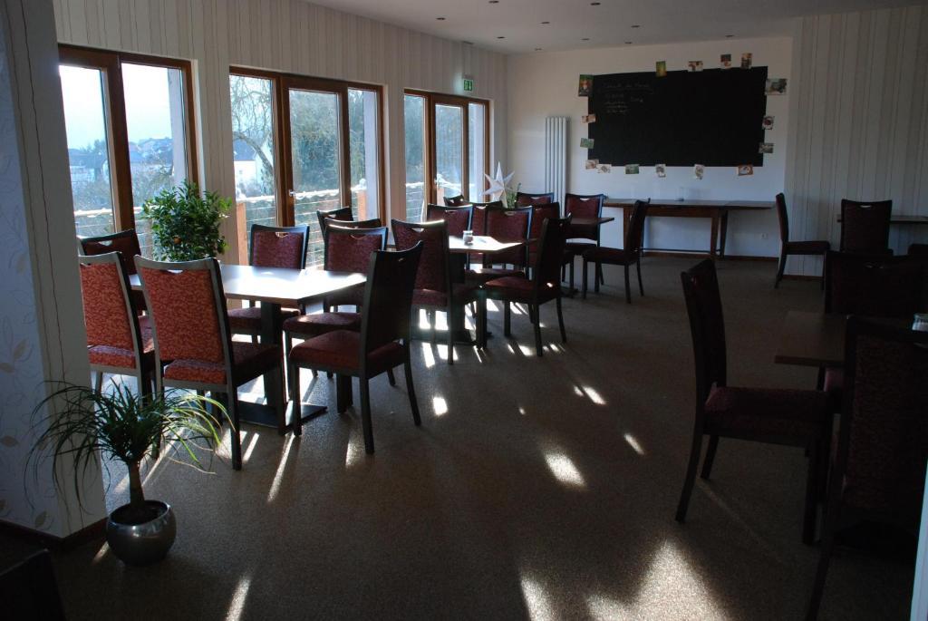 Hinter Den Spiegeln Hotell Heimbach Eksteriør bilde